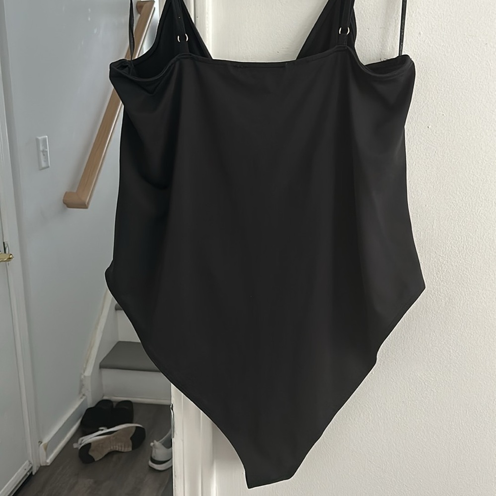 Body suit - Picture 3 of 5